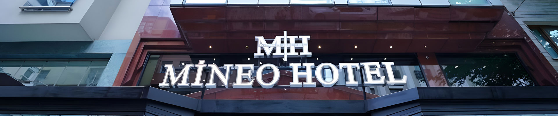 فندق مينيو تکسیم 4 نجوم